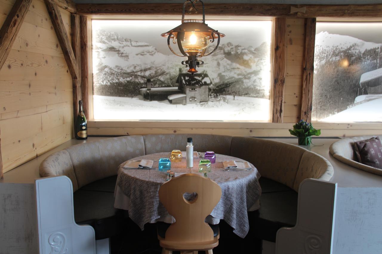 Rifugio Viviani Pradalago 호텔 마돈나 디 캄필리오 외부 사진